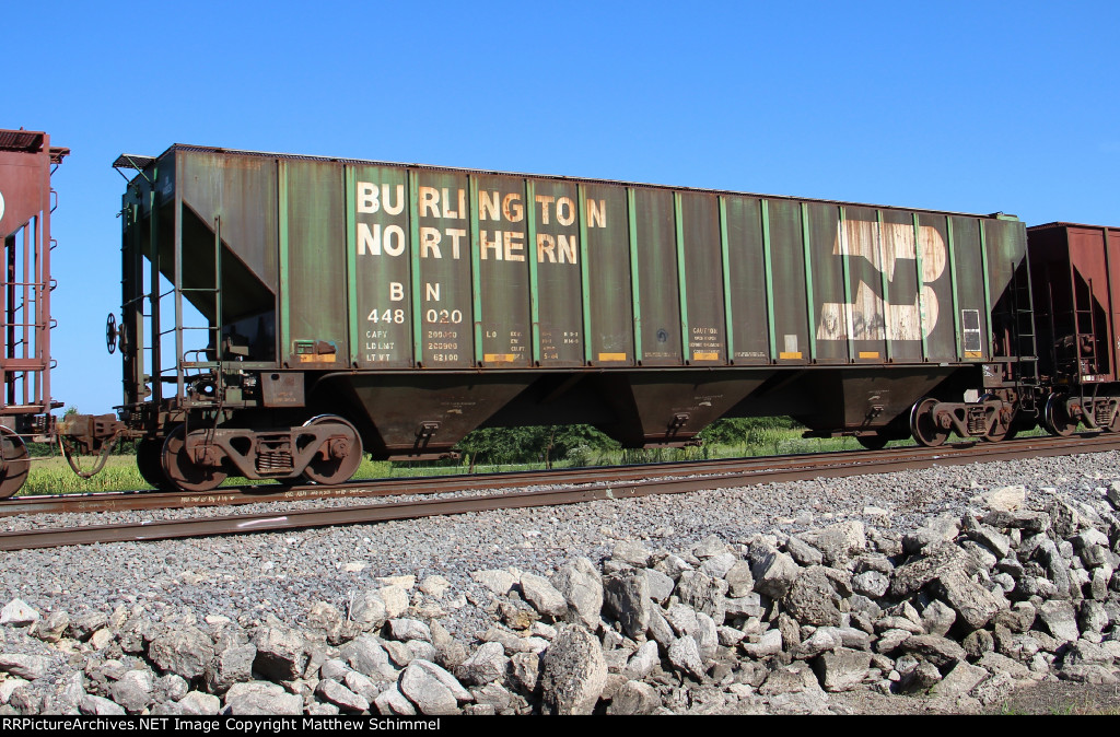 Burlington Northern Covered Hopper